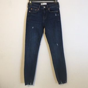 ZARA The Skinny in Phoebe Blue Size 02